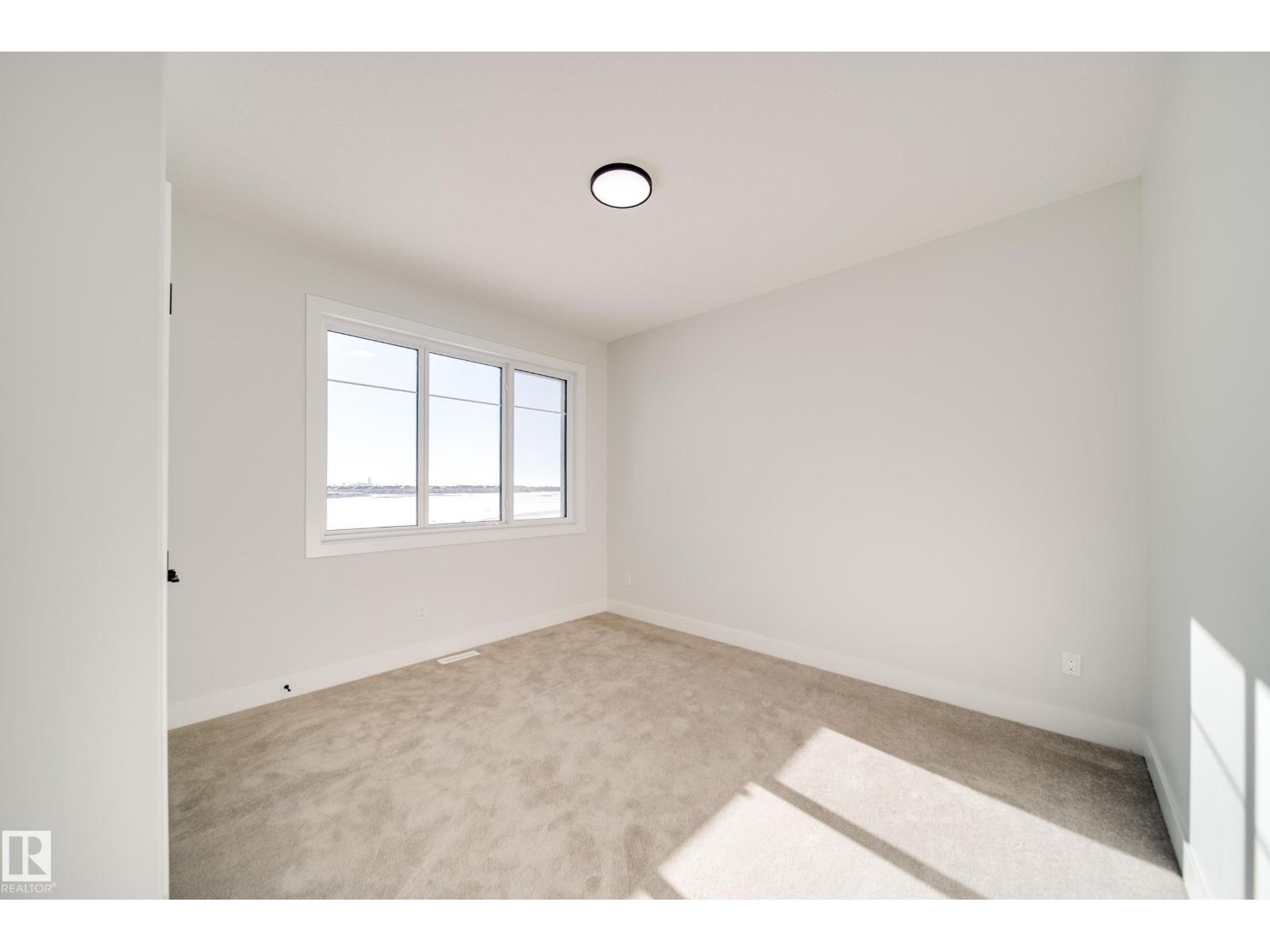 7027 177 AV NW - 33