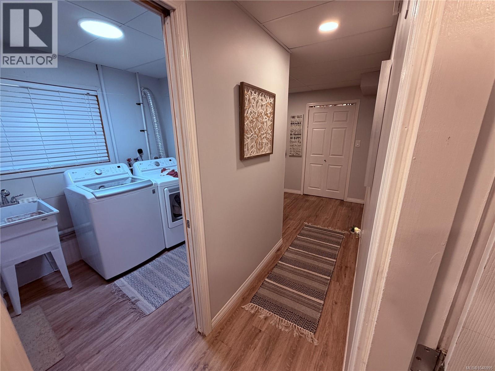 3374 Uplands Dr, Nanaimo