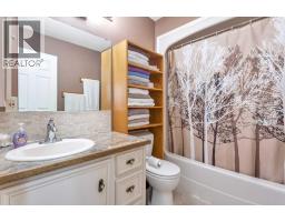 2pc Bathroom - 31442 Range Road 45, Rural Mountain View County, AB T0M1X0 Photo 12