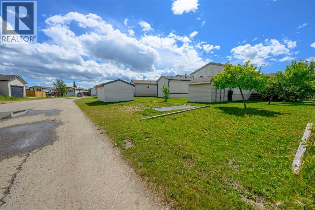 8505 90A Street - Photo 38