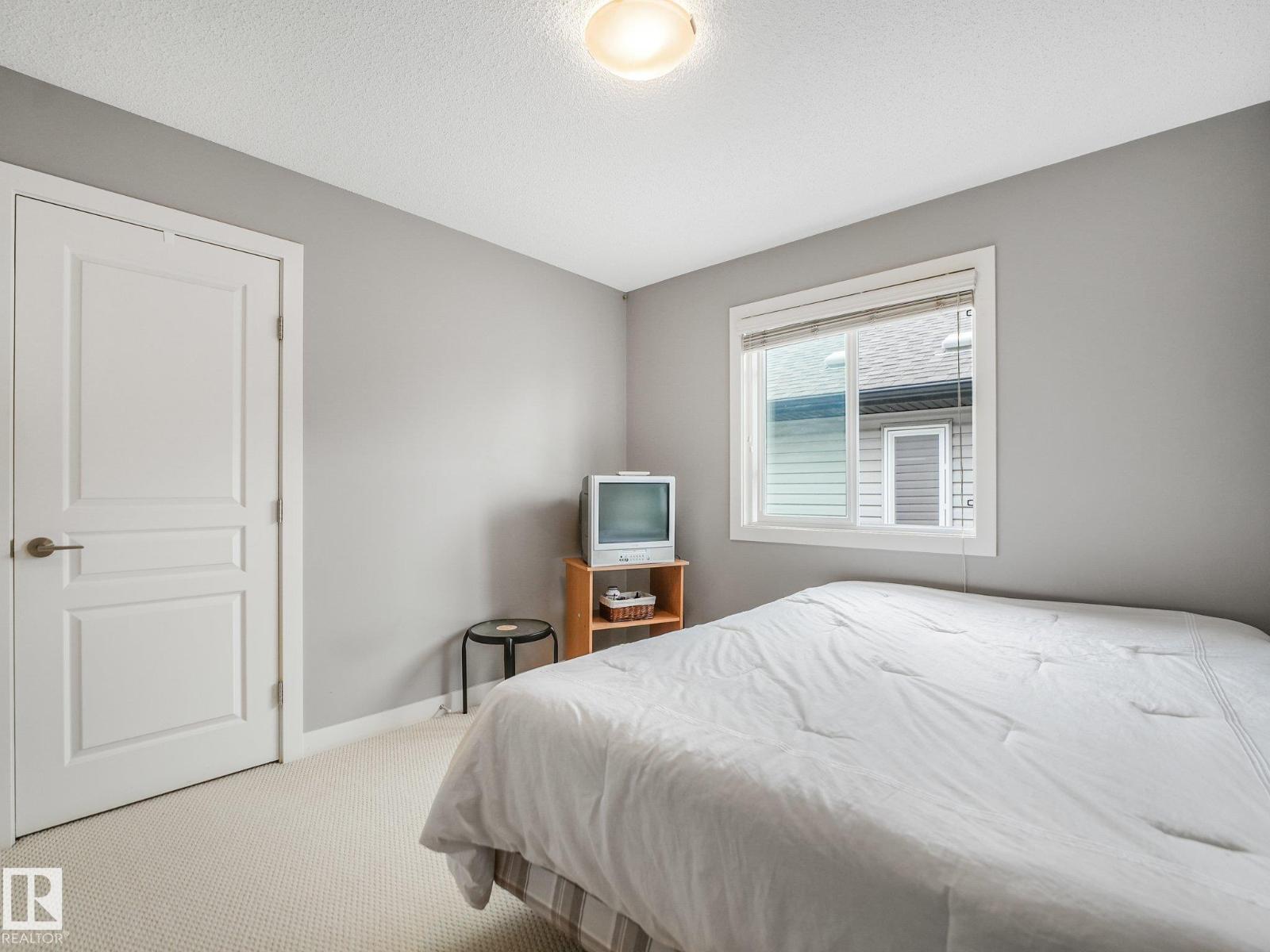 1478 37B Avenue NW - Photo 43