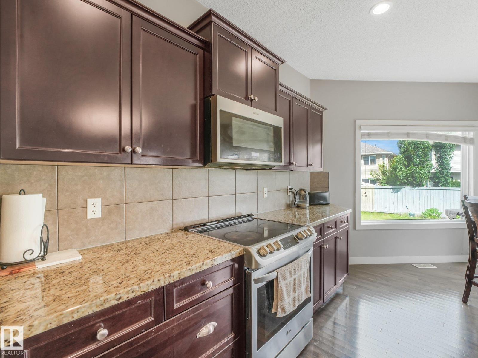 1478 37B Avenue NW - Photo 17