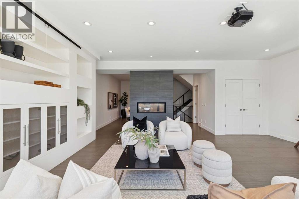 1711 27 Street Southwest