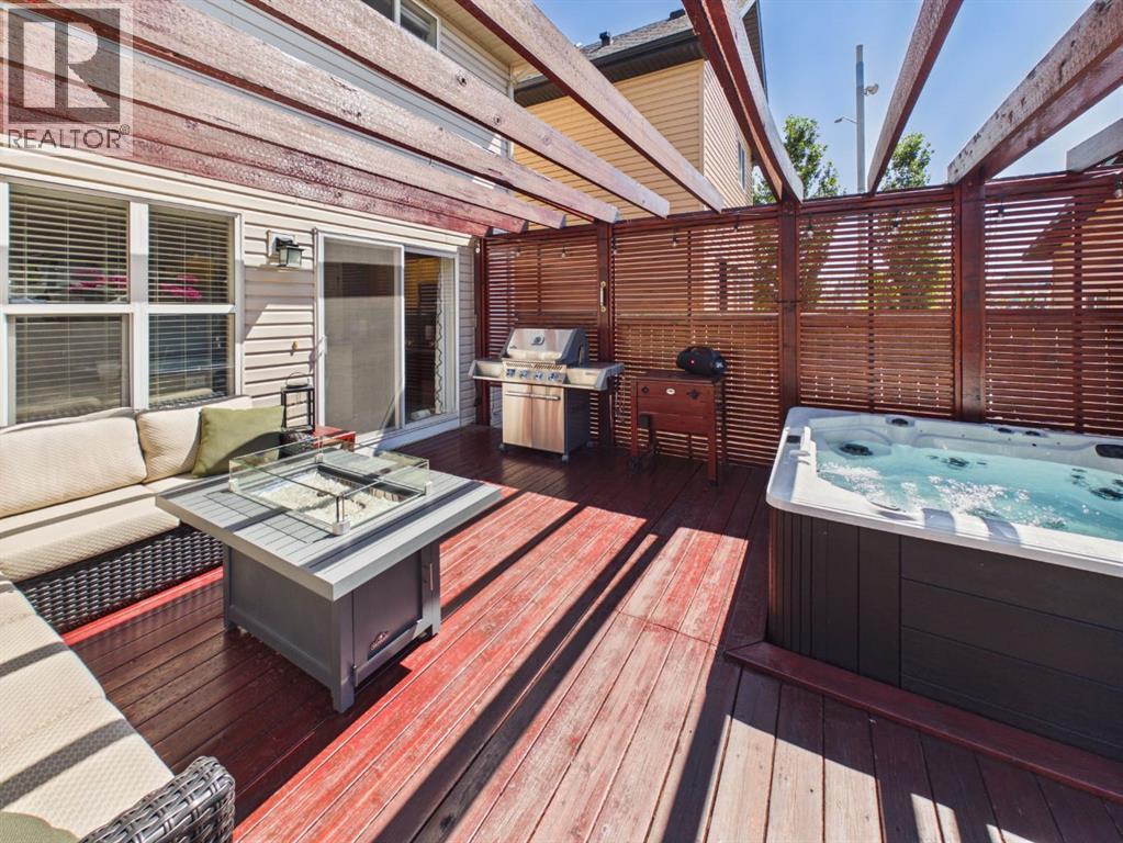 2049 New Brighton Gardens Southeast - Photo 6