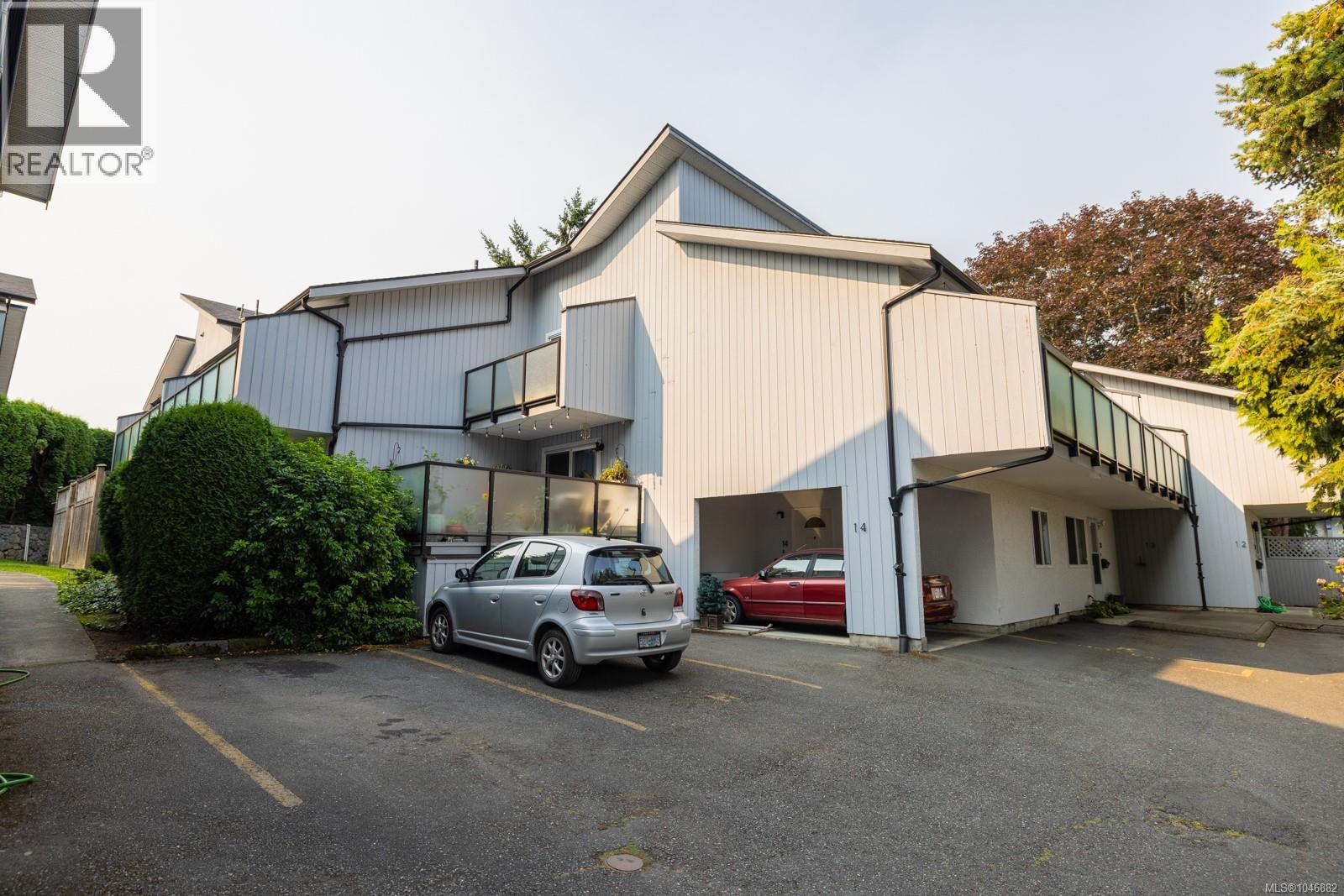 #14 3230 Rutledge St - 2