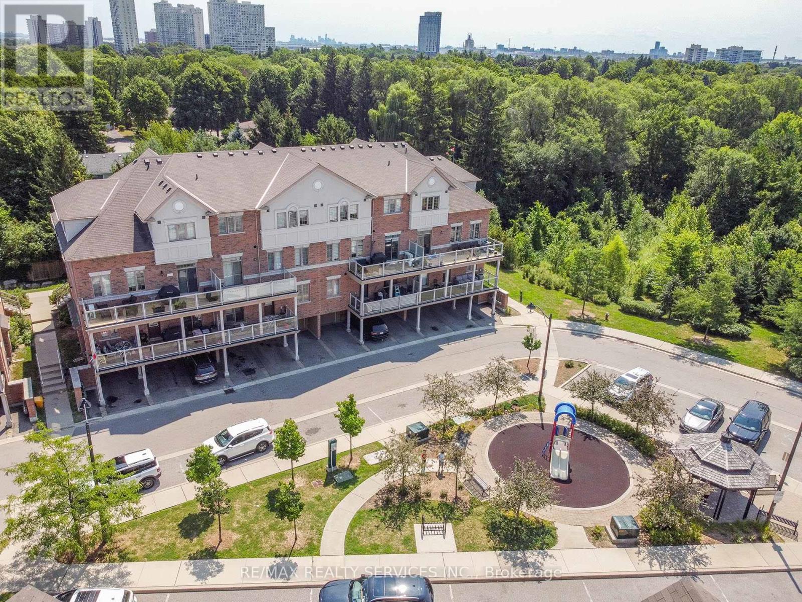 #15 180 HOWDEN BOULEVARD - Image 46
