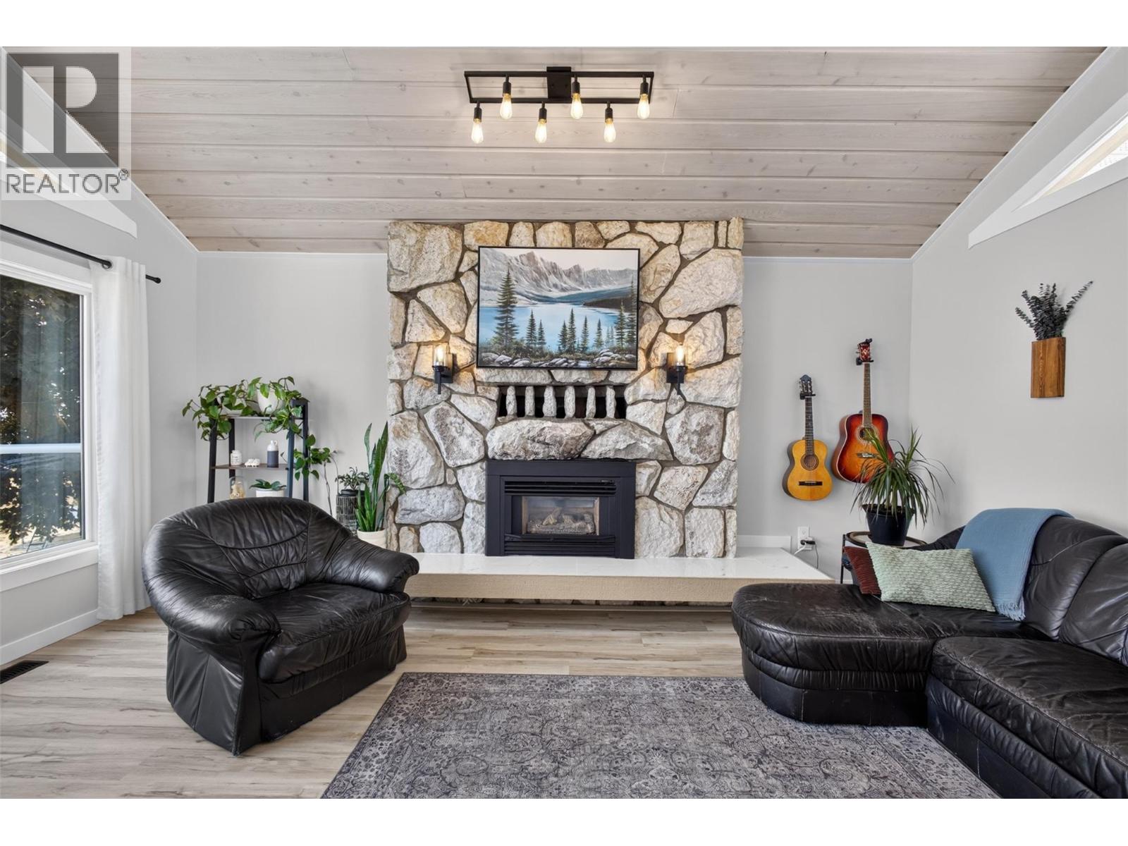  3491 Fenton Road, West Kelowna