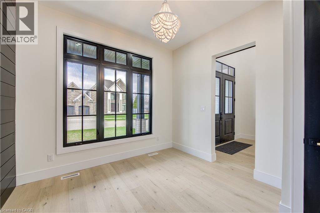 8 EDGEVIEW Crescent - Image 5
