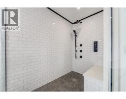 8 Edgeview Crescent, Komoka, ON N0L1R0 Photo 38