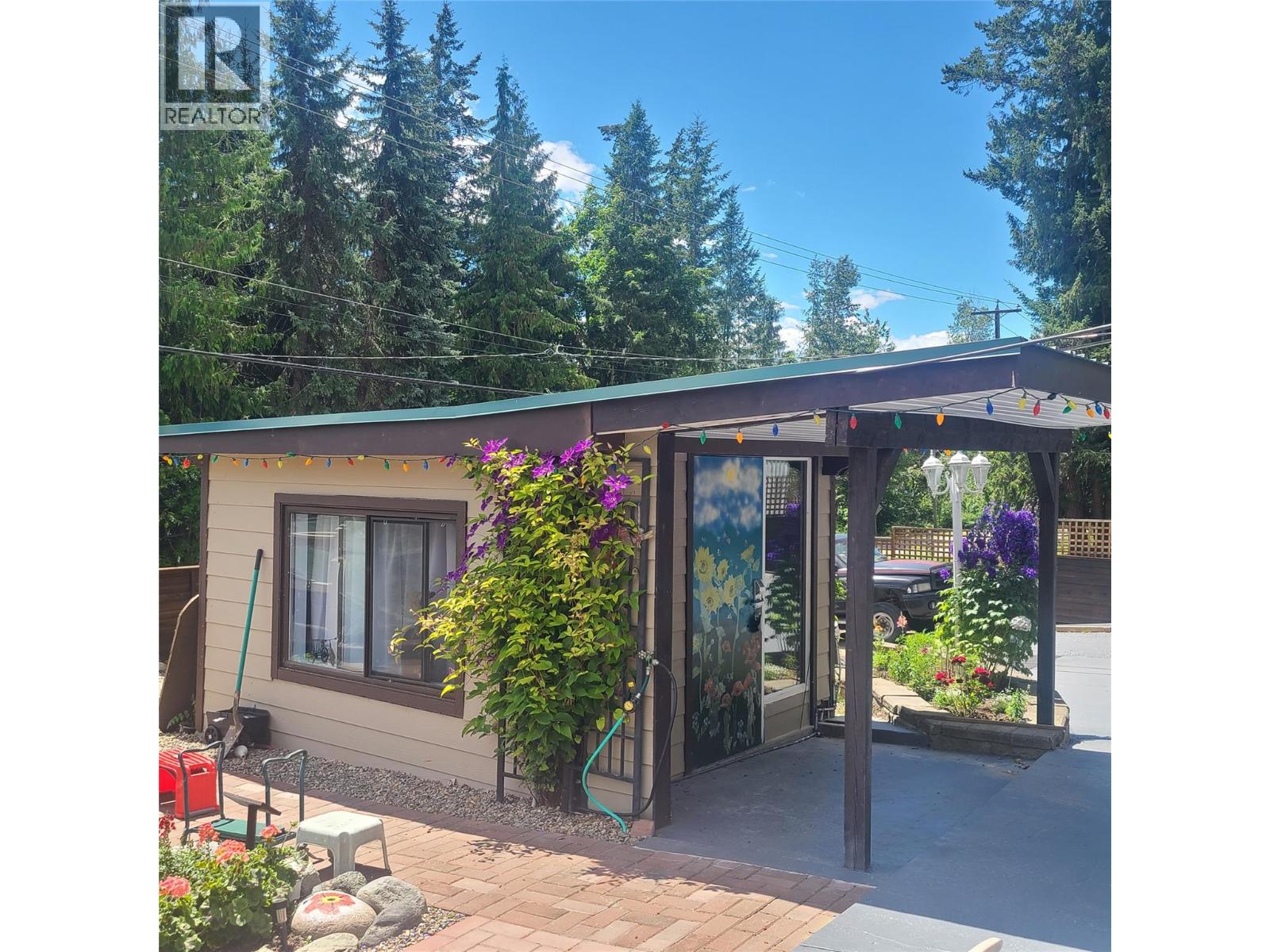 6327 Squilax-Anglemont Road - Image 62