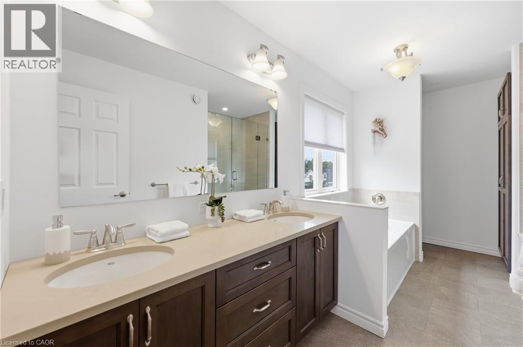 793 BEACH Boulevard - Image 32