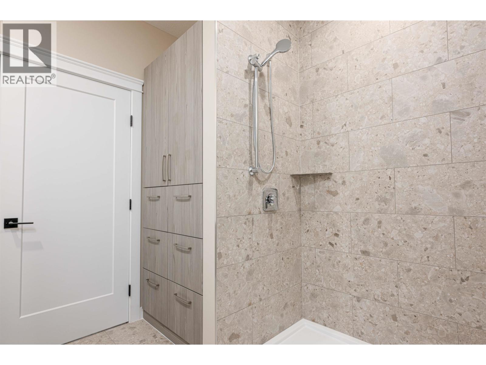 Photo 22 of 41 — 120 960 NORTH NECHAKO ROAD · Prince George, BC