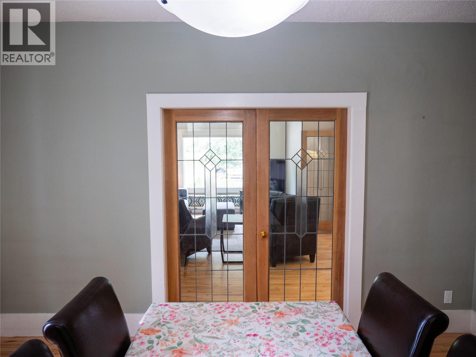 36 Howard Street - 27