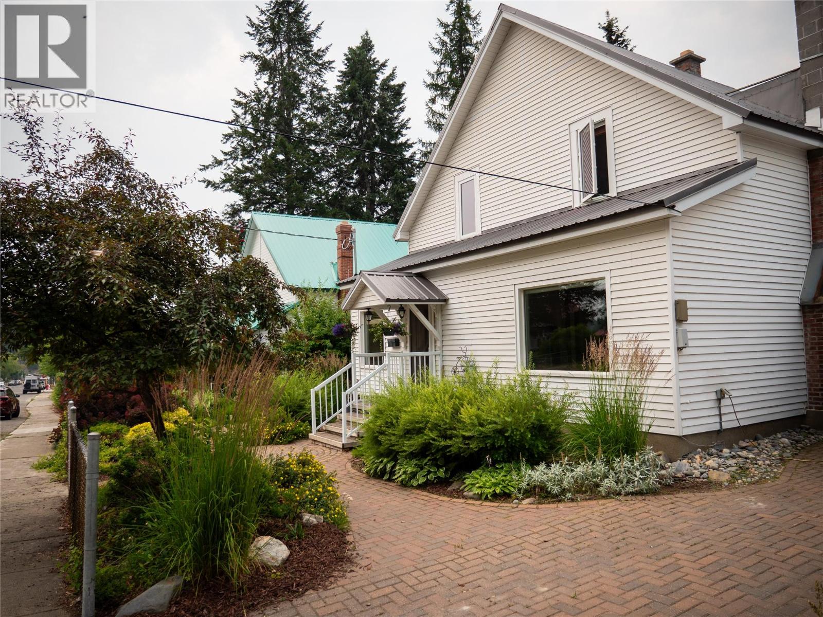 36 Howard Street - Image 6