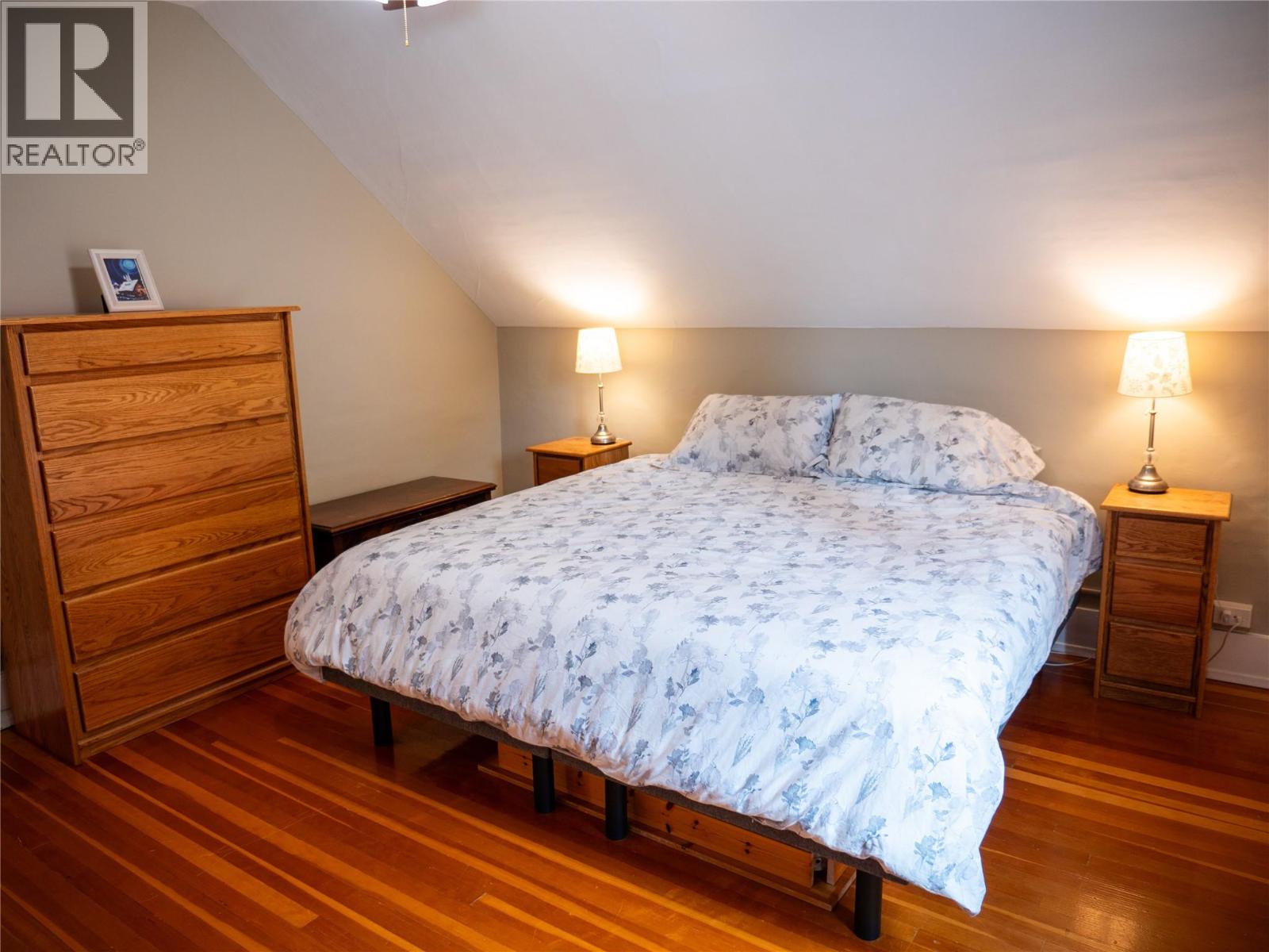 36 Howard Street - Image 32