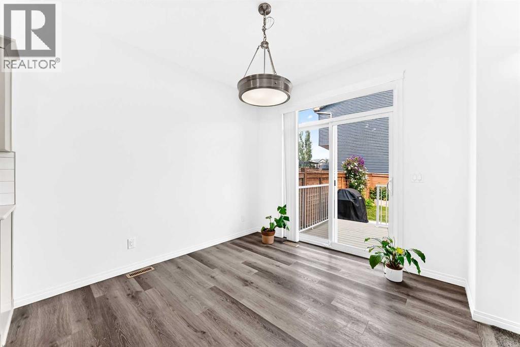 190 Sage Bluff Rise Northwest