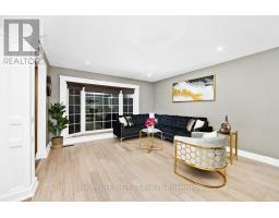 Kitchen - 950 Mink Street, Pickering, ON L1W2G5 Photo 8