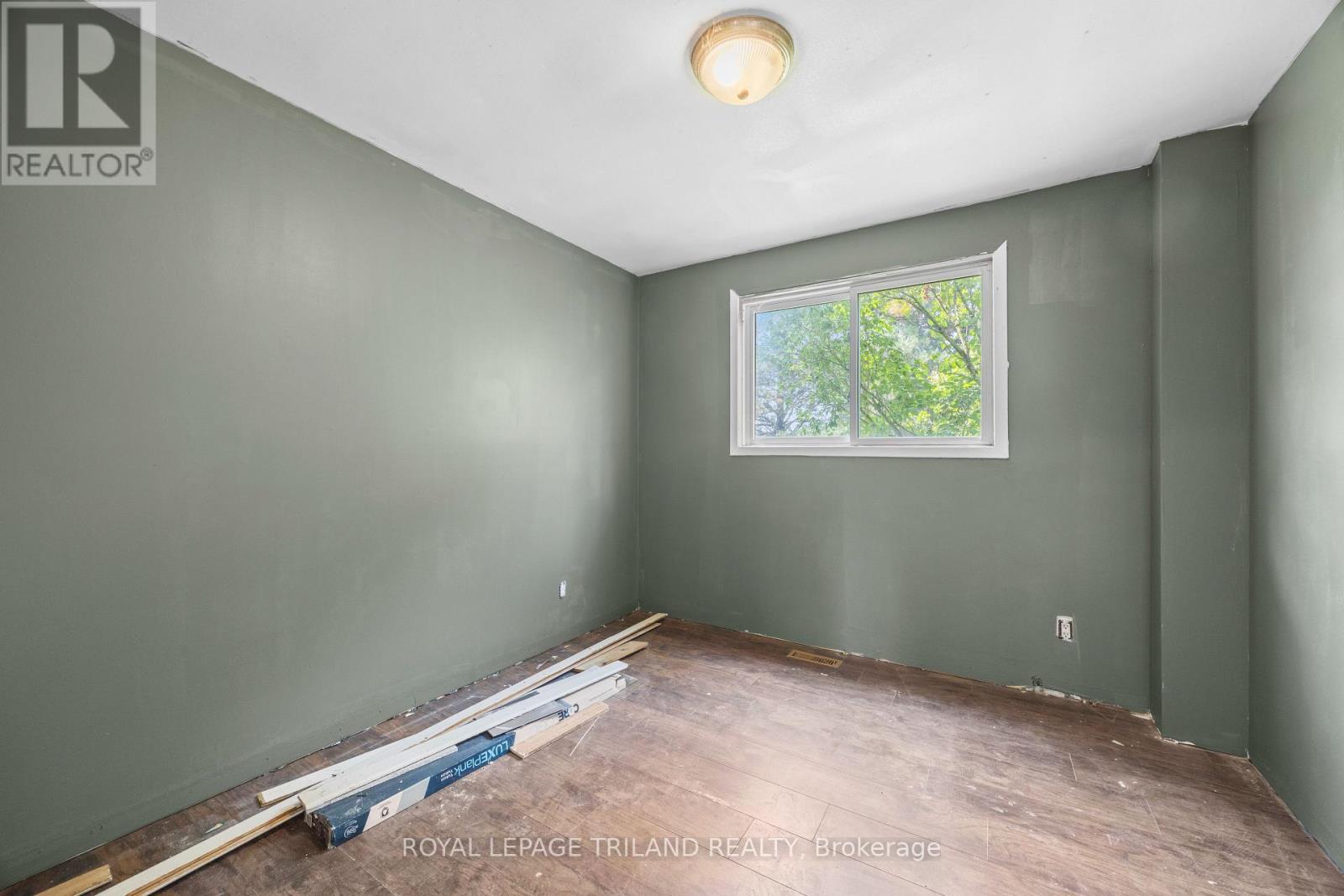 10207 IVAN DRIVE - Image 15