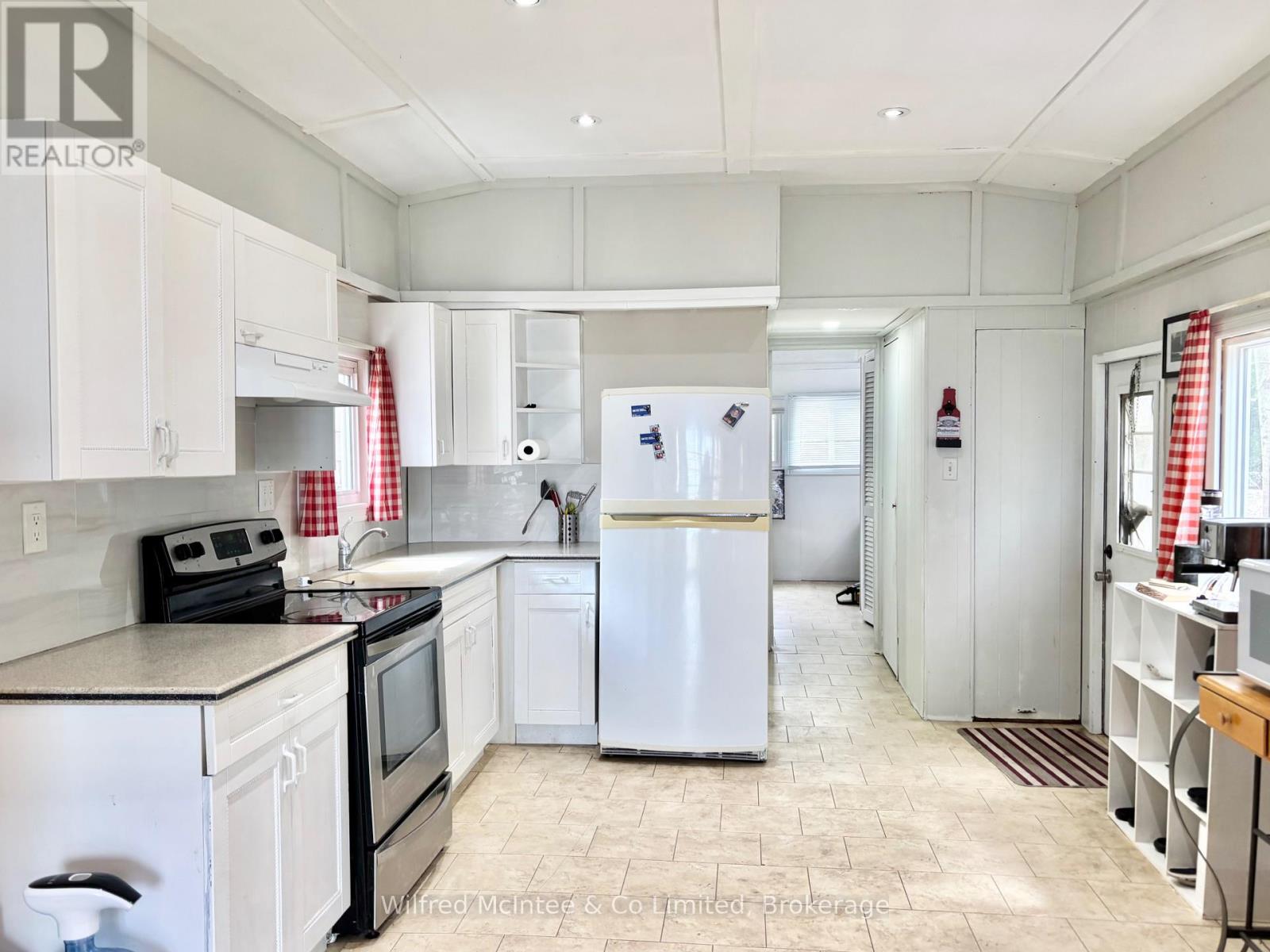 775 BRUCE ROAD 13 ROAD - 12