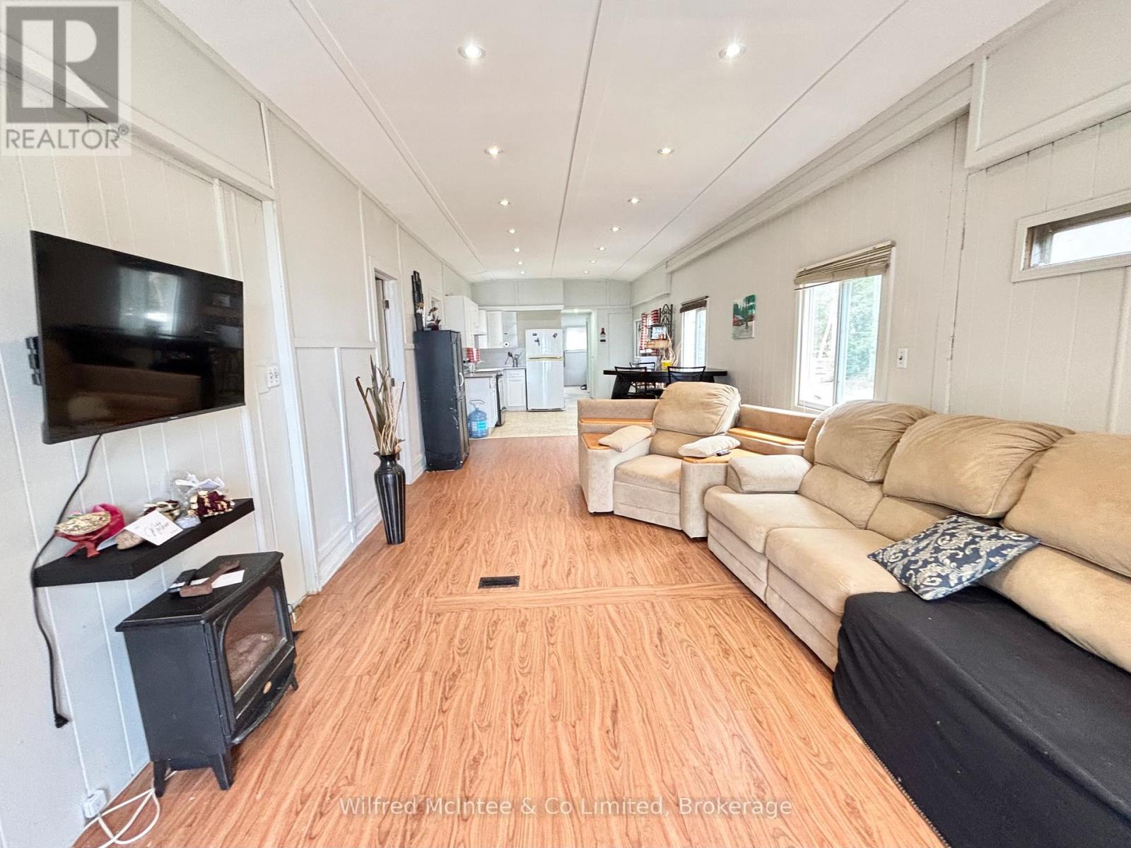 775 BRUCE ROAD 13 ROAD - 16