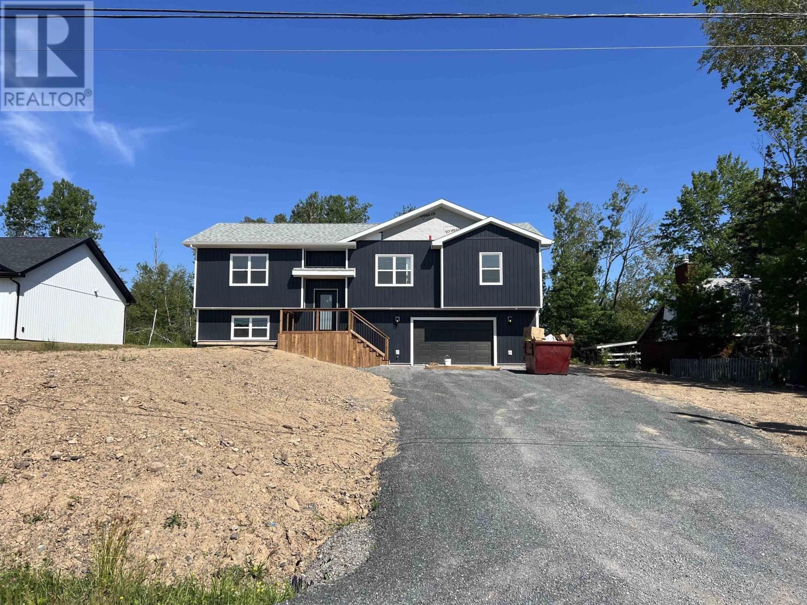 28 Centennial Drive