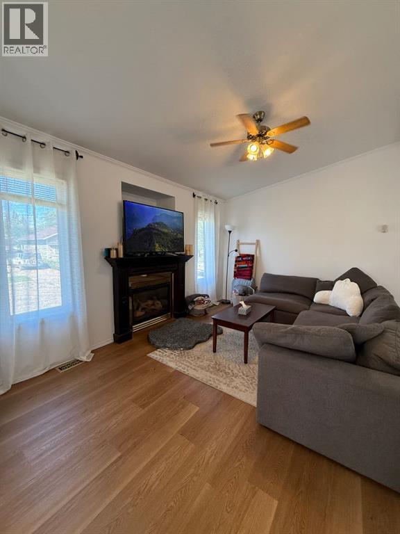 5025 45th Street - Photo 10