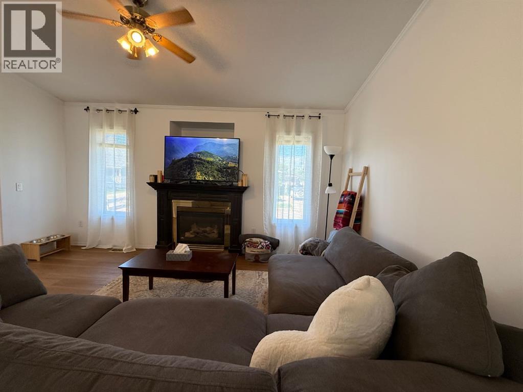 5025 45th Street - Photo 11