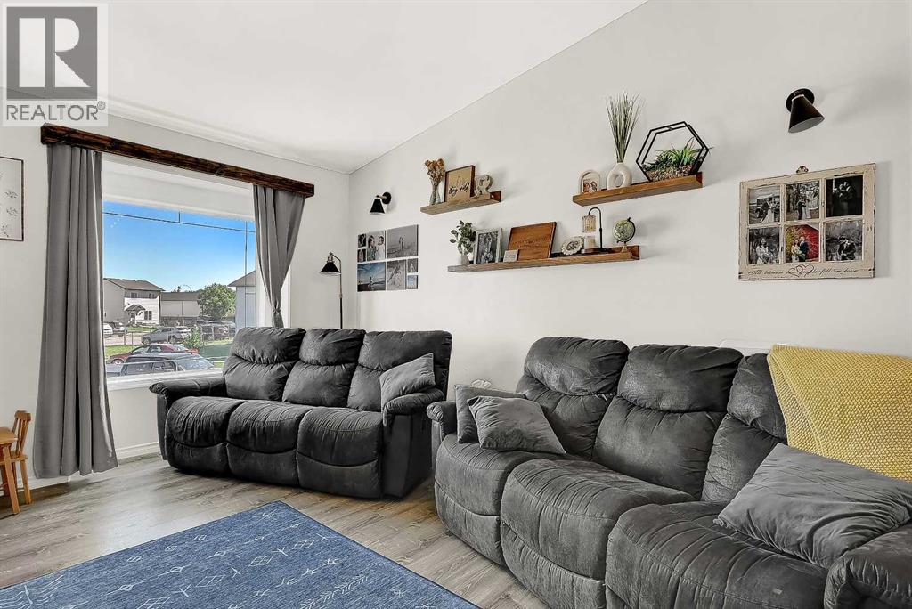 7102 90 Street