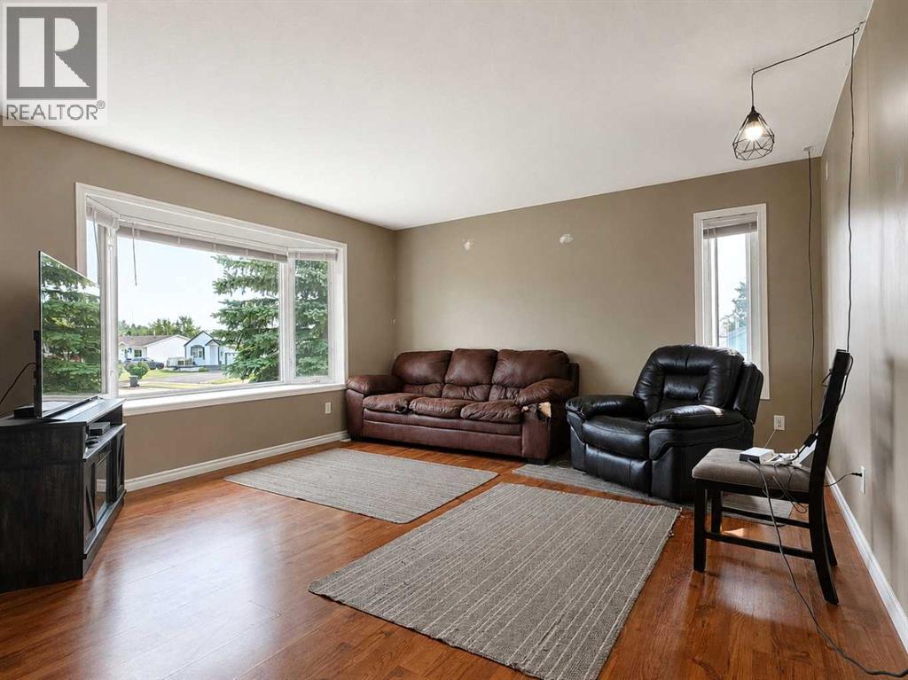 11530 Manning Crescent - Photo 6