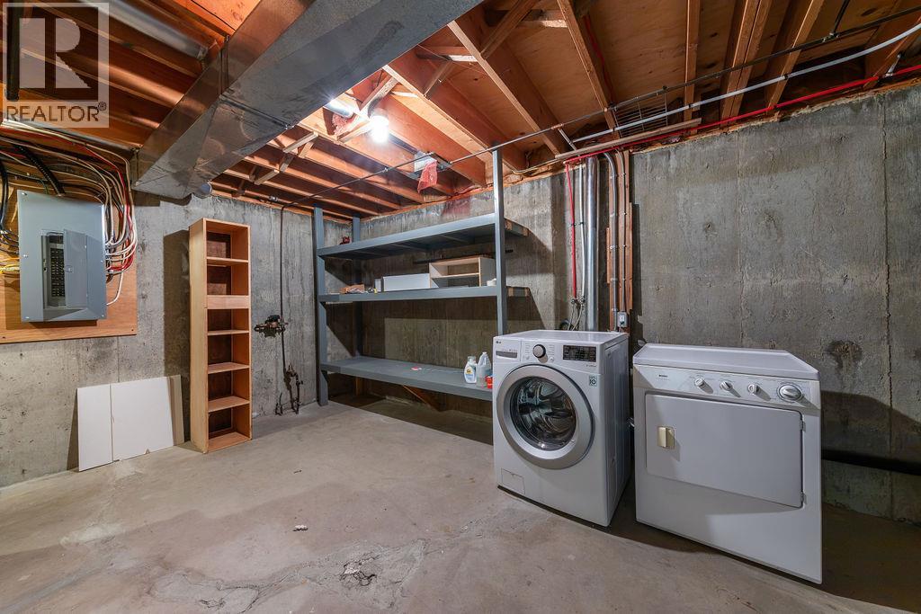 760 ARBUTUS Street - 54