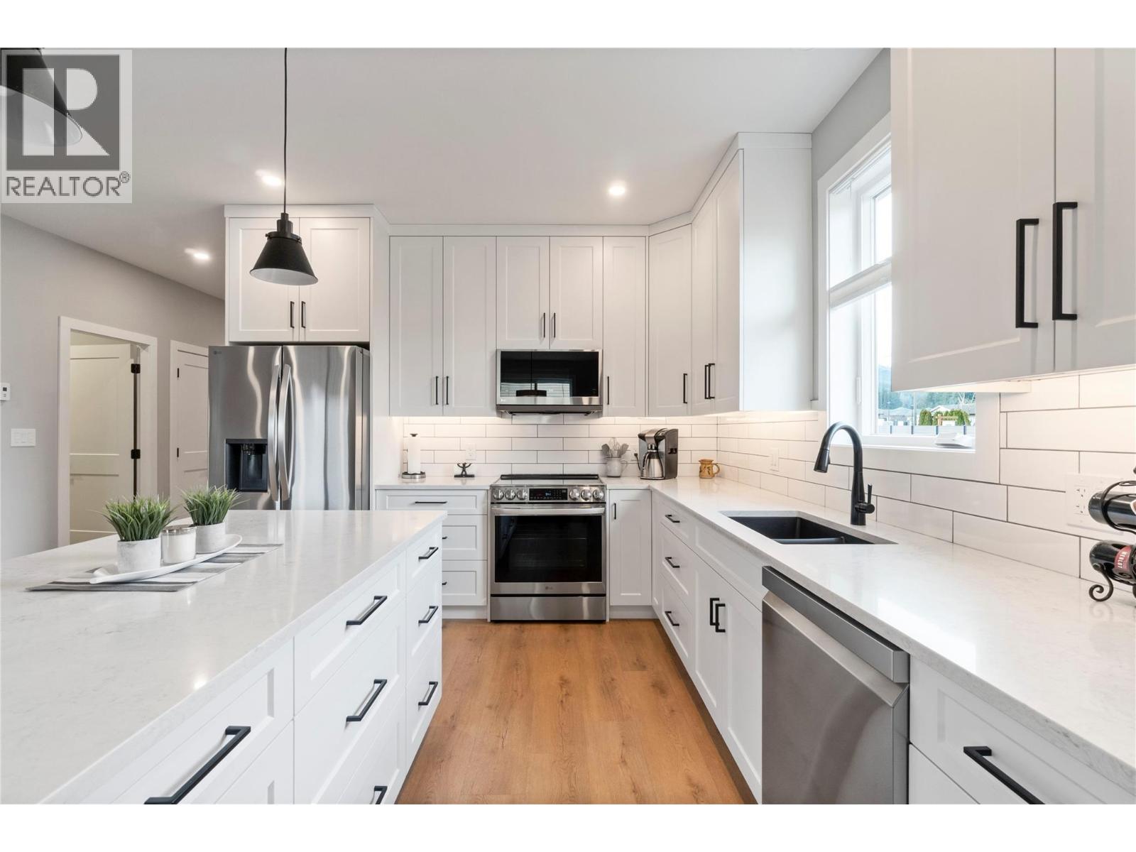 #16 1330 10 Street SW - Image 3