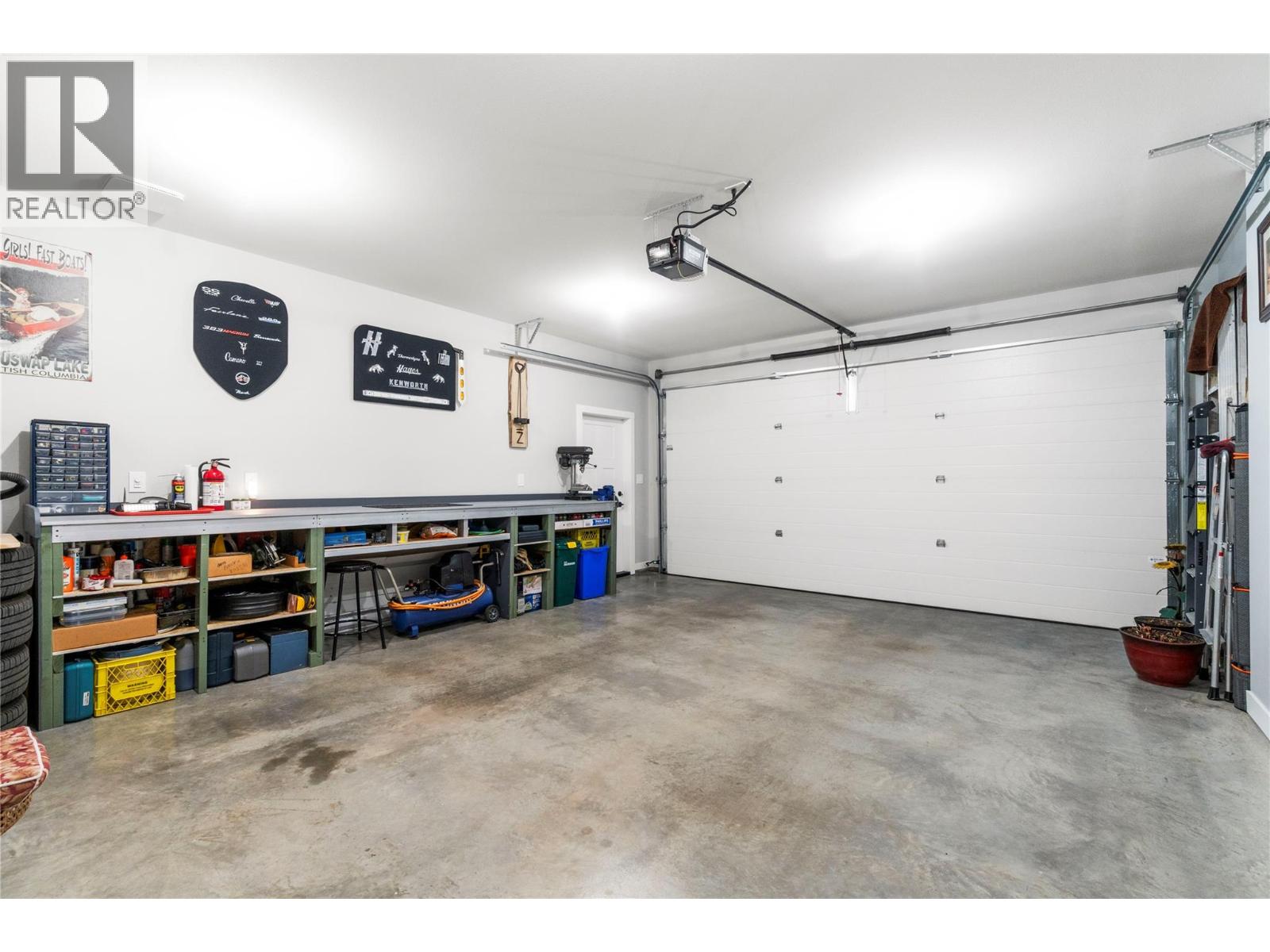 #16 1330 10 Street SW - 27