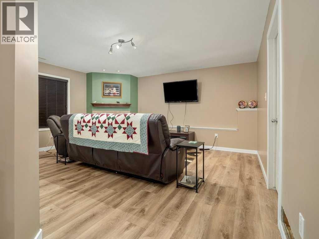532 Margaret Sutherland Crescent North - Photo 36