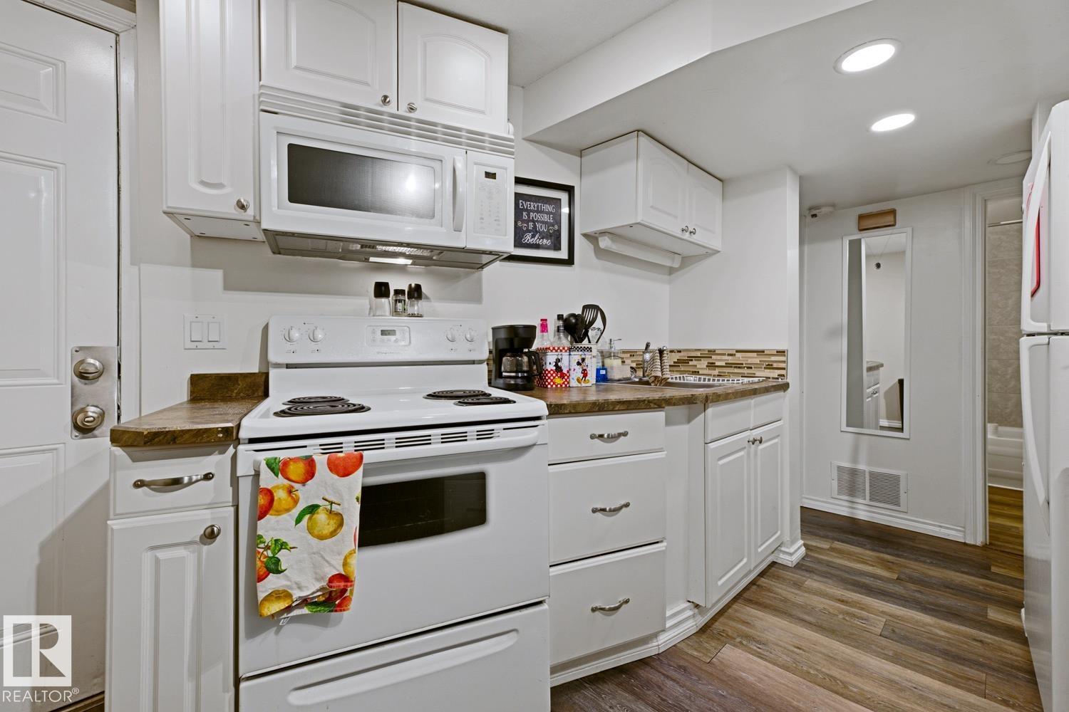 9712 162 ST NW - 10