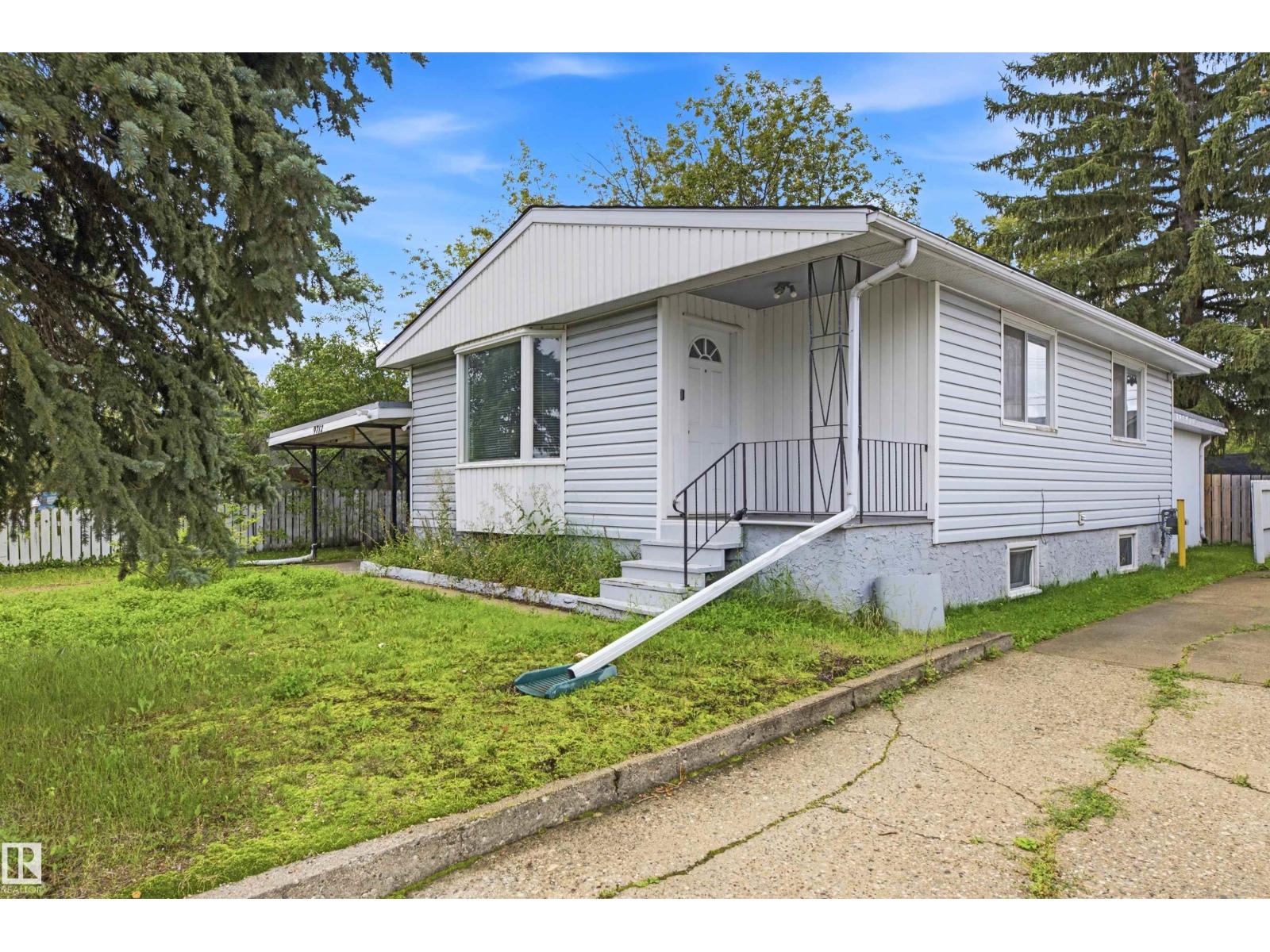 9712 162 ST NW - 23