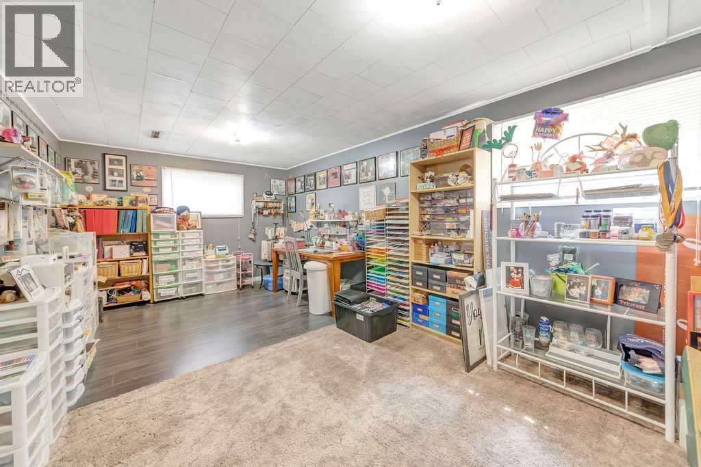 1512 49 Avenue - 26