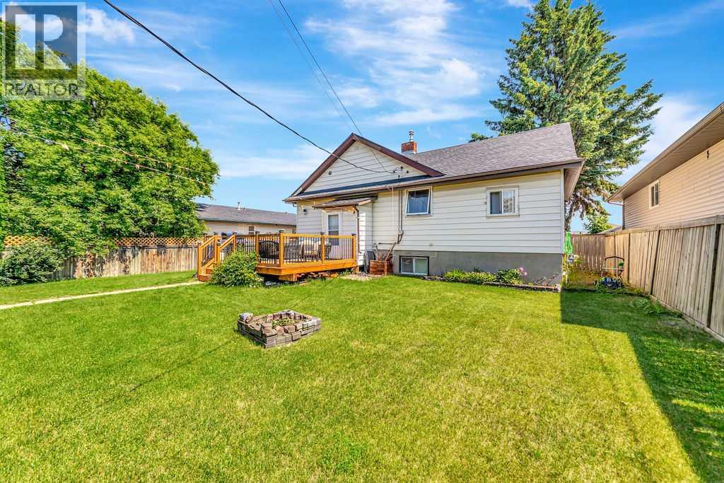 1512 49 Avenue - Image 33