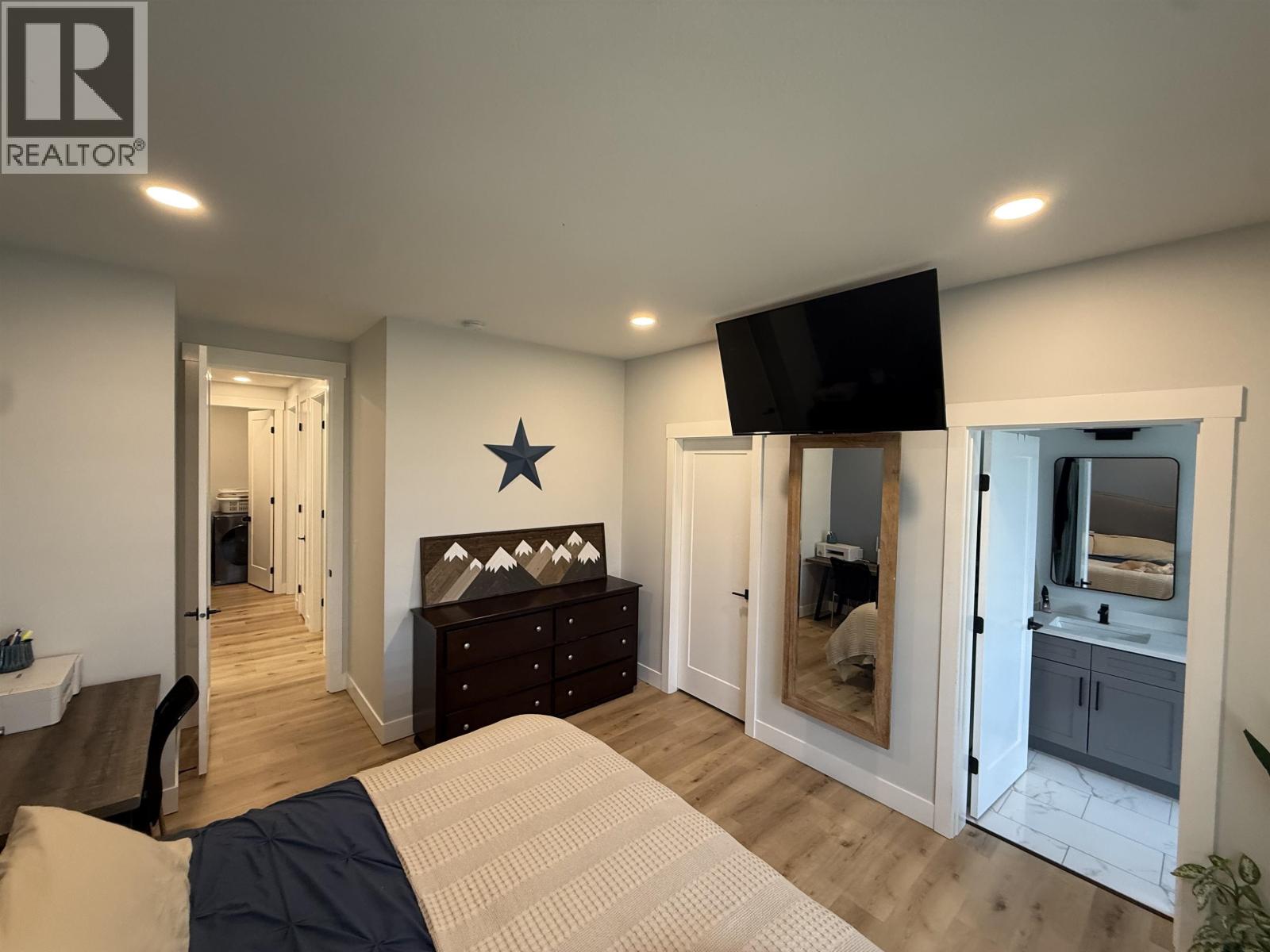 10519 118 AVENUE - 14