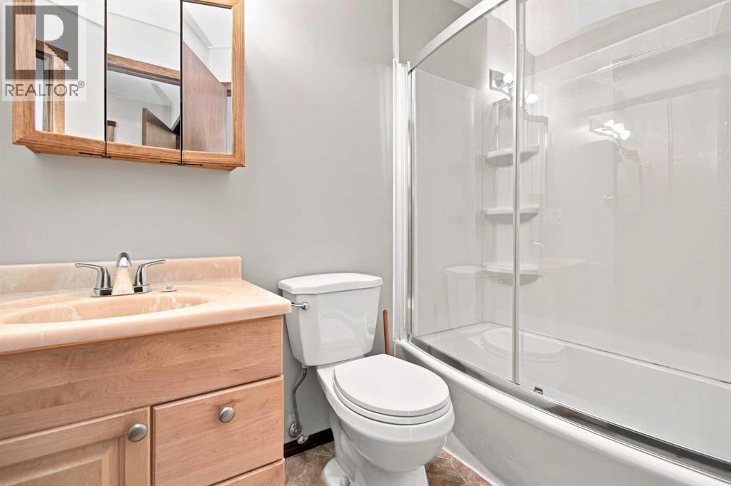 71 Cosgrove Crescent - Photo 12