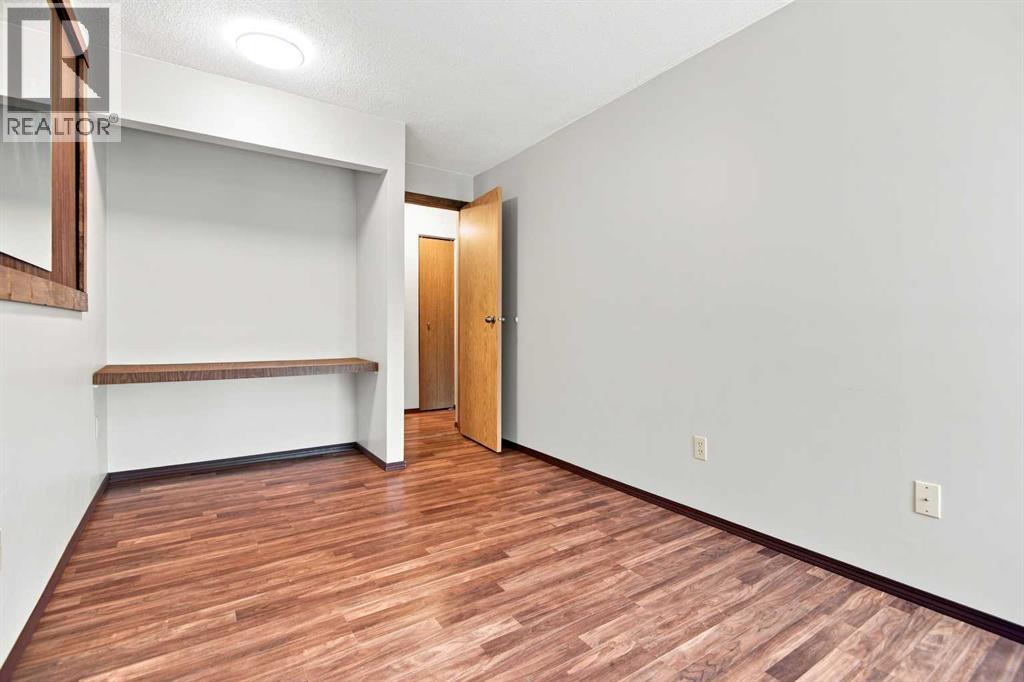 71 Cosgrove Crescent - Photo 14