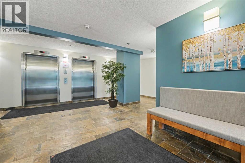 930 Centre Avenue Northeast - Photo 13