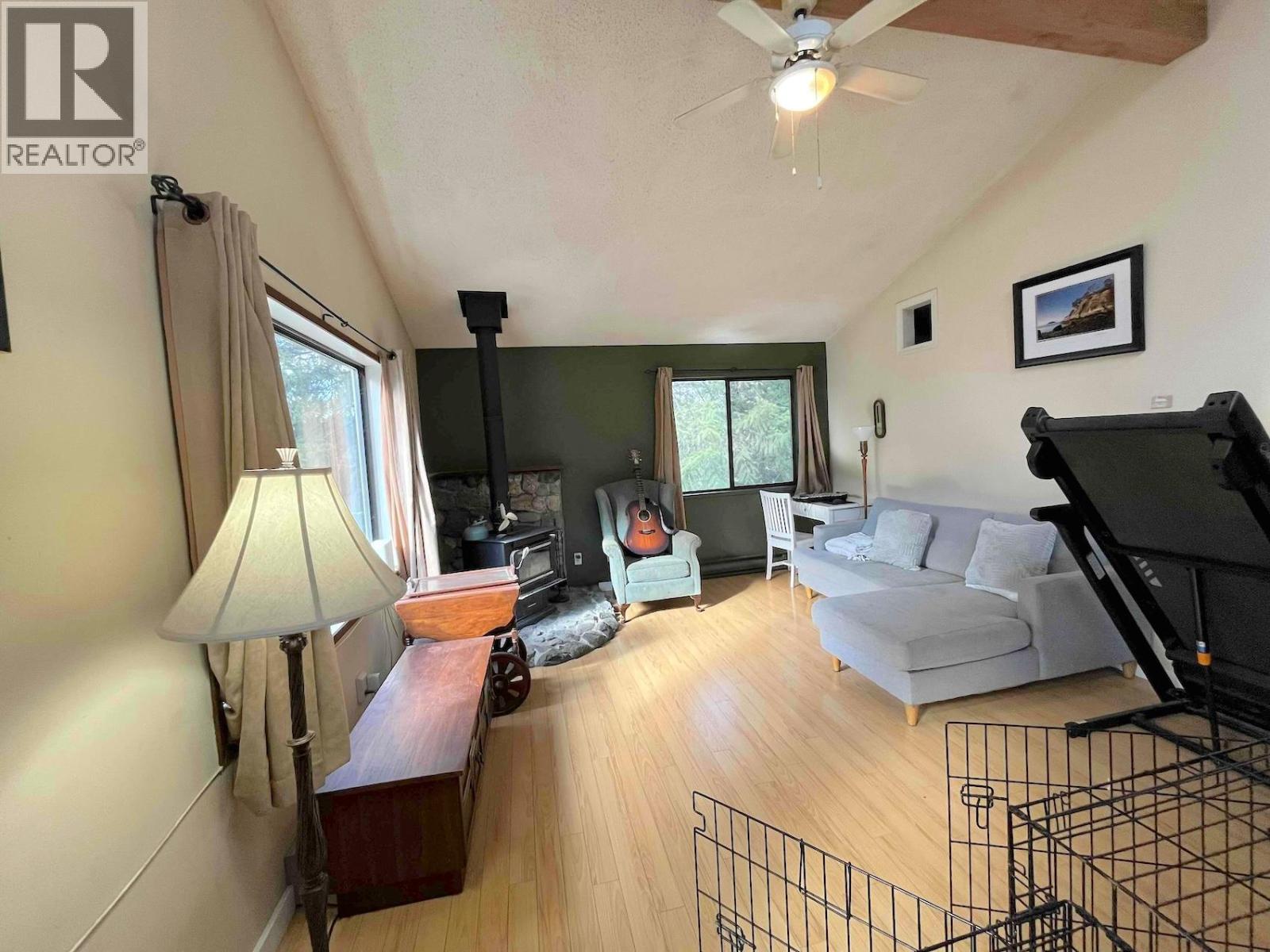 102 Chase Road - 8