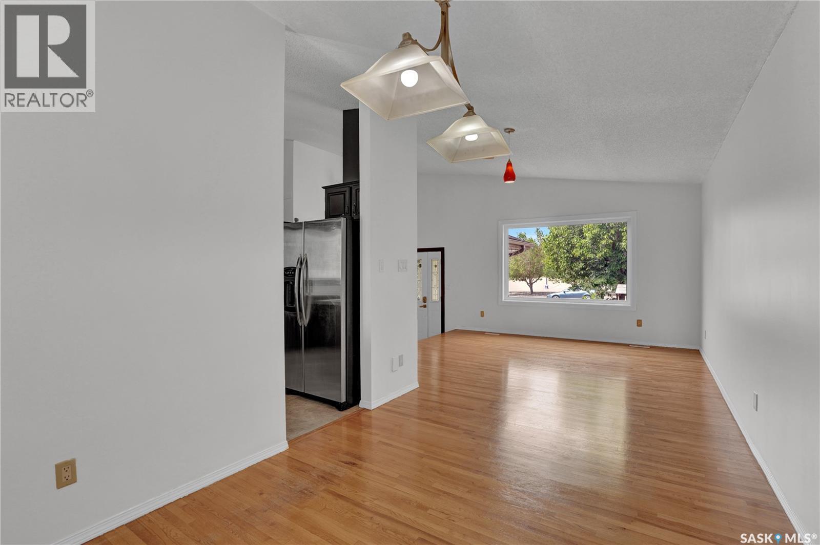 302 Doiron ROAD N - Image 6