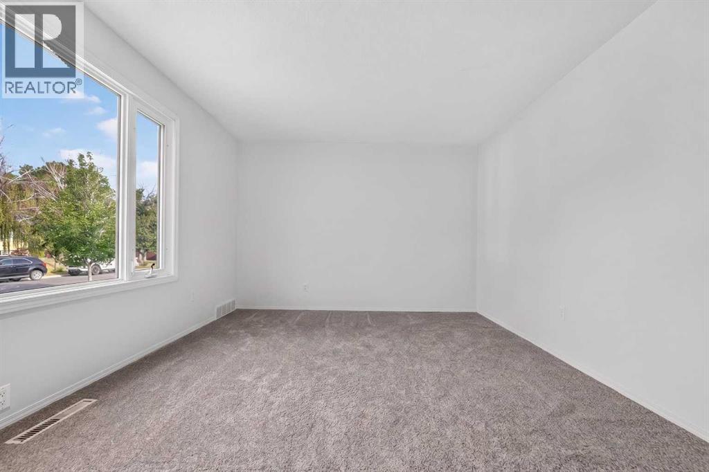 1011 11 Street South - Photo 7