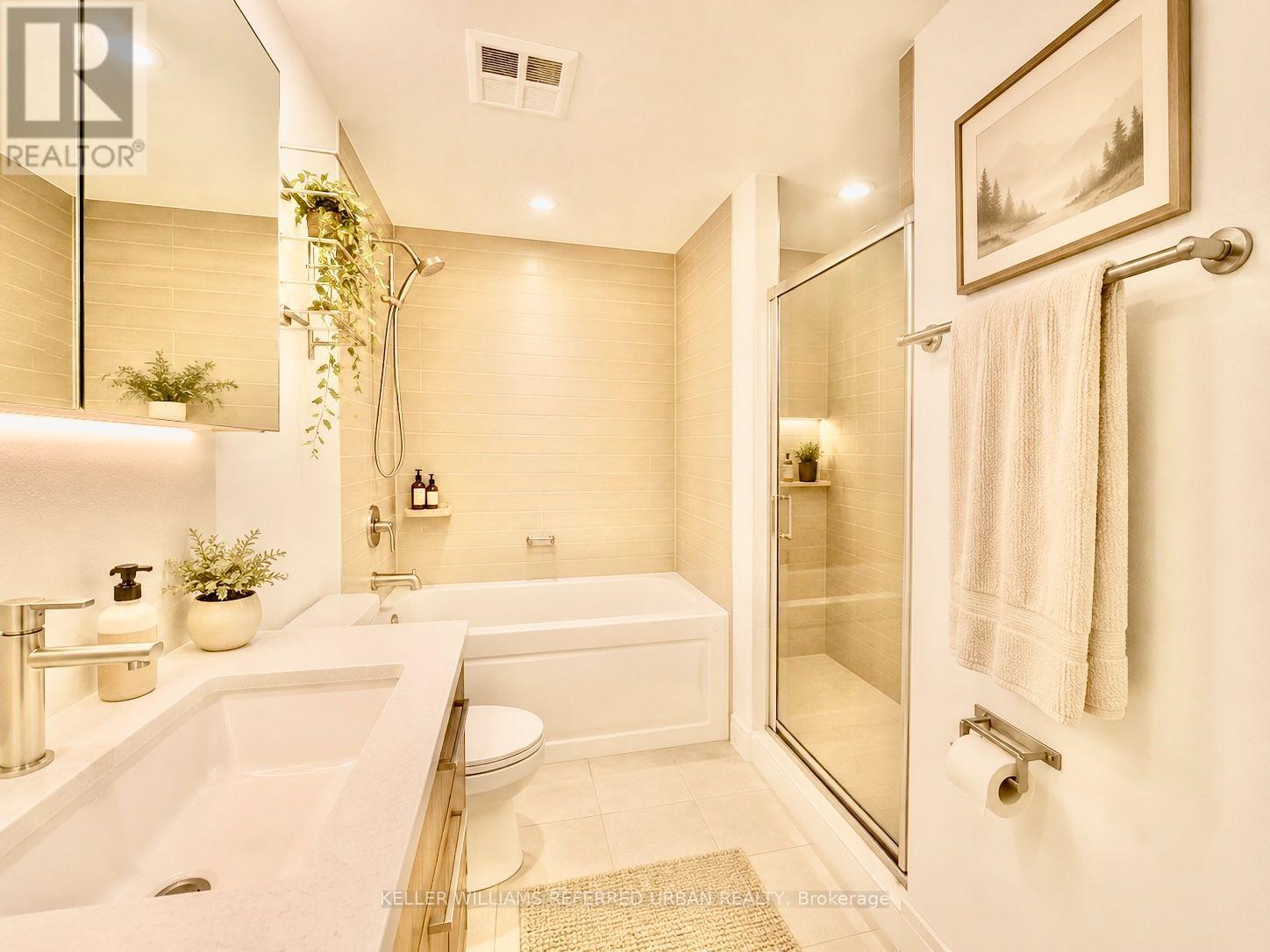 #1503 5 MARINER TERRACE - Image 31