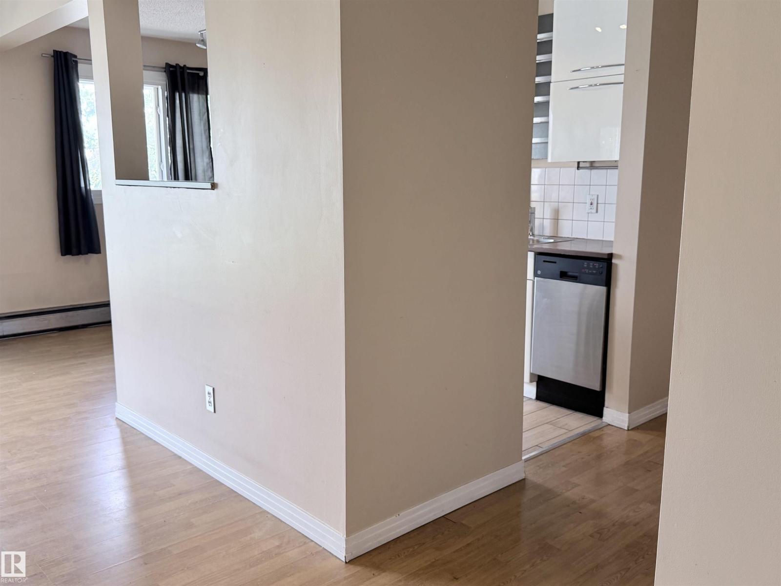 #306 11340 124 ST NW - 20