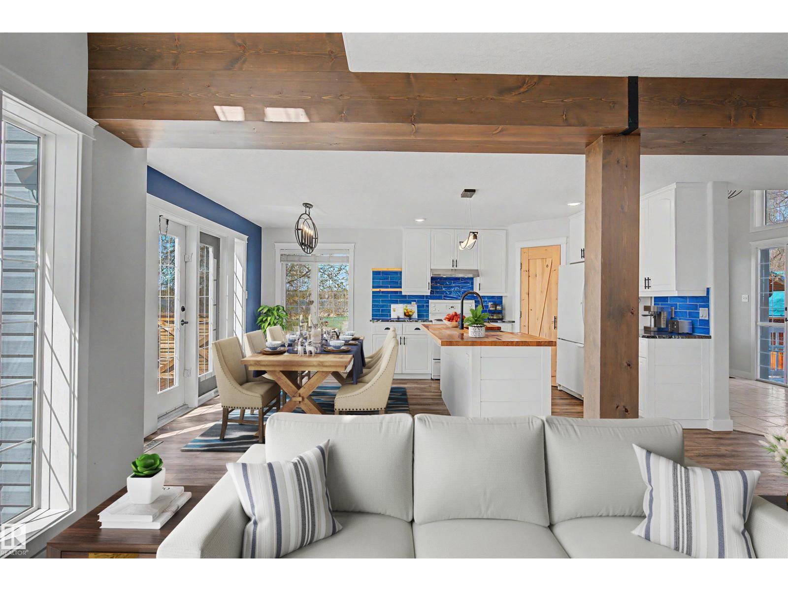 720 7th Street - Photo 9