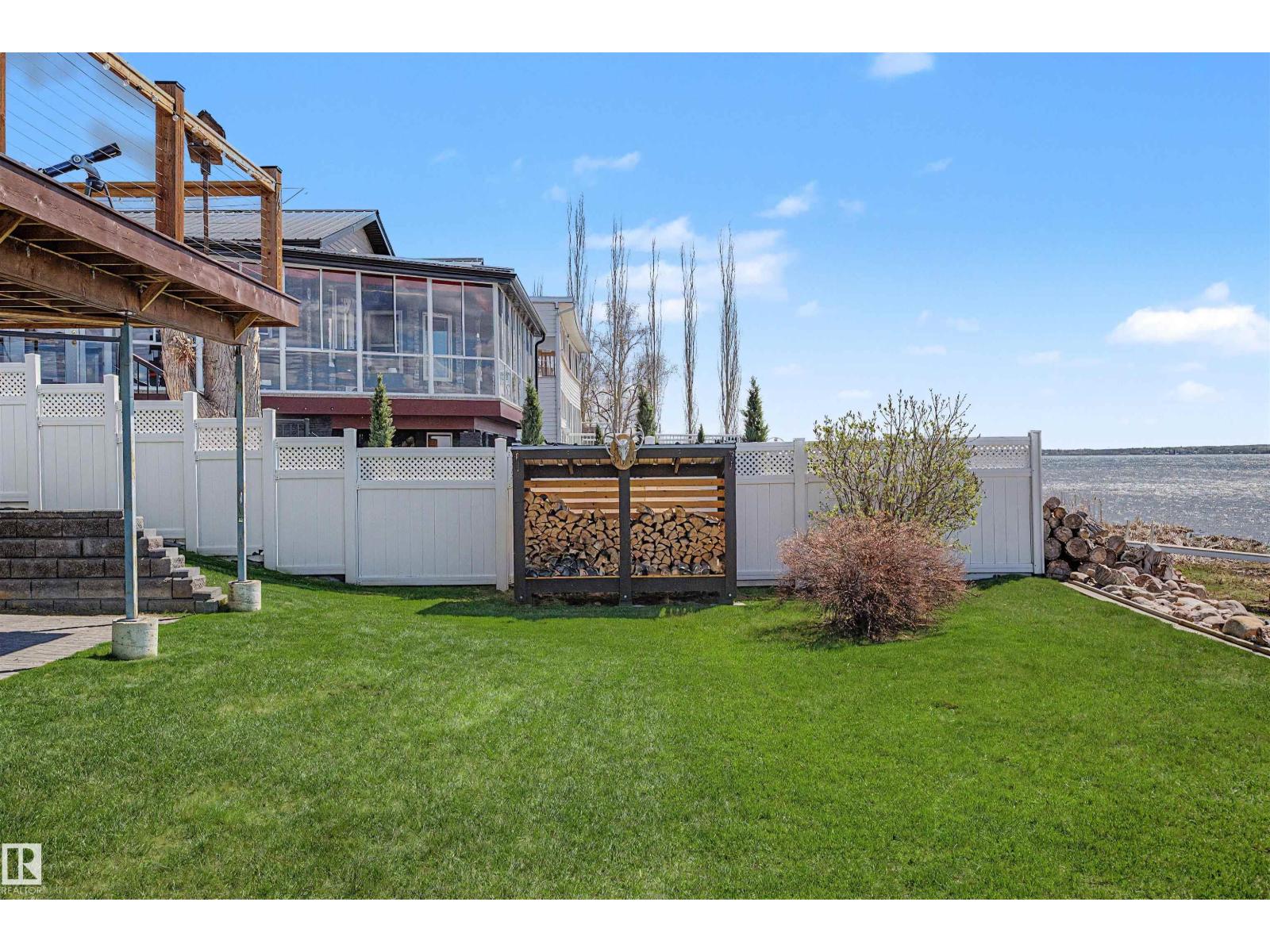 720 7th Street - Photo 46