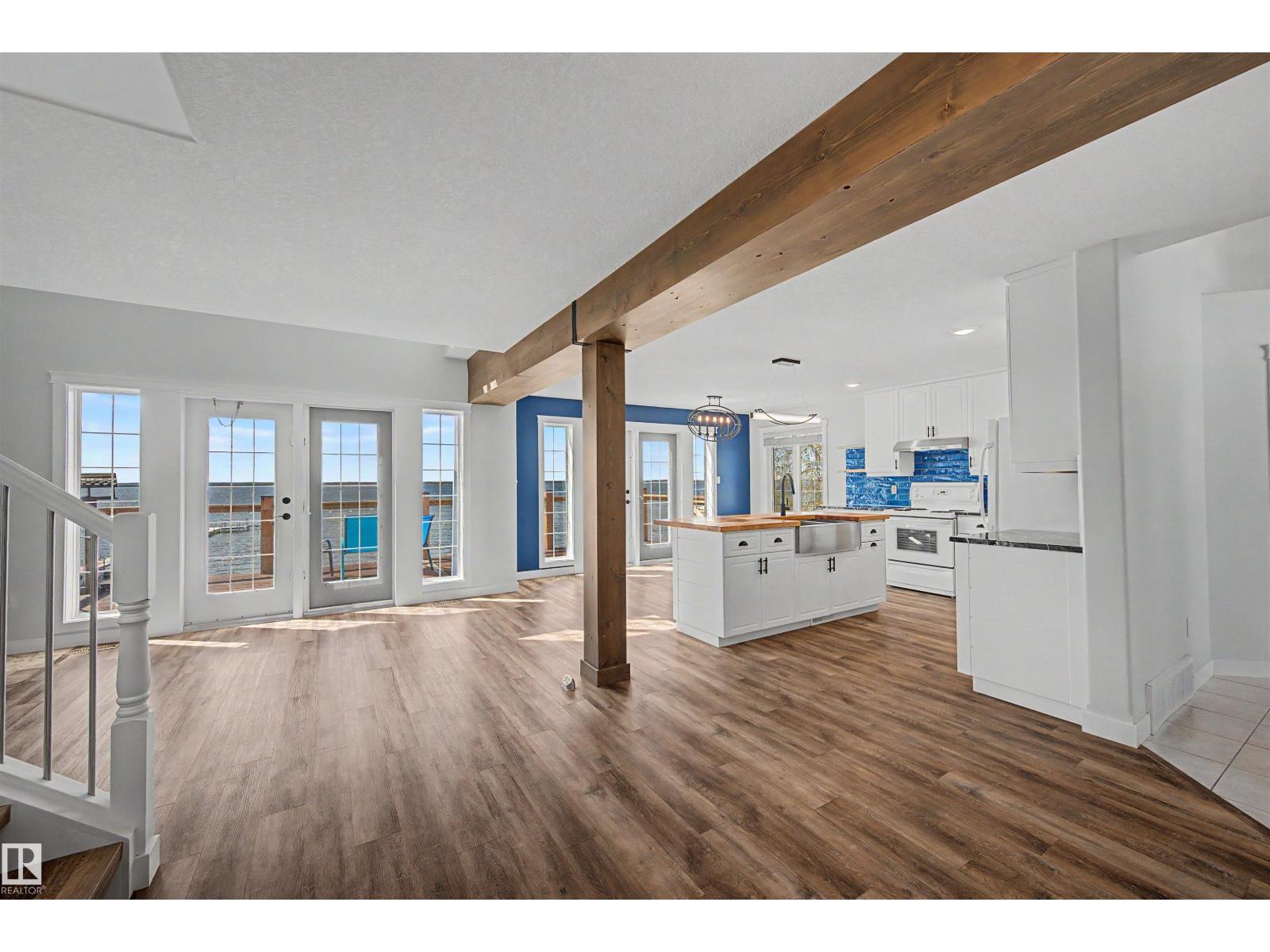 720 7th Street - Photo 8