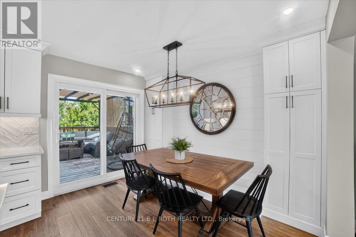 13 CLOVER AVENUE - Image 9